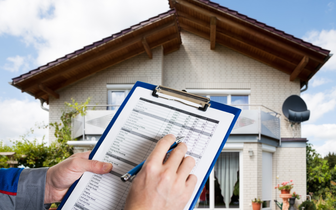 Real Estate Market Cycles: When to Buy, Hold, or Sell